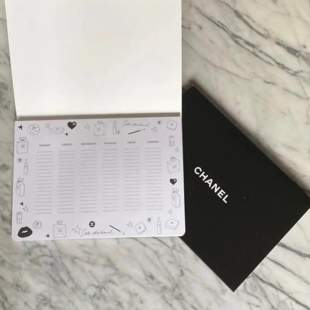 CHANEL beauté weekly